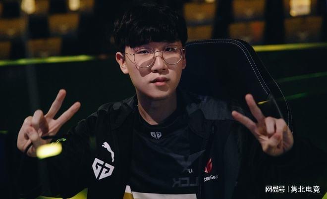 对渴望更大 对渴望更大