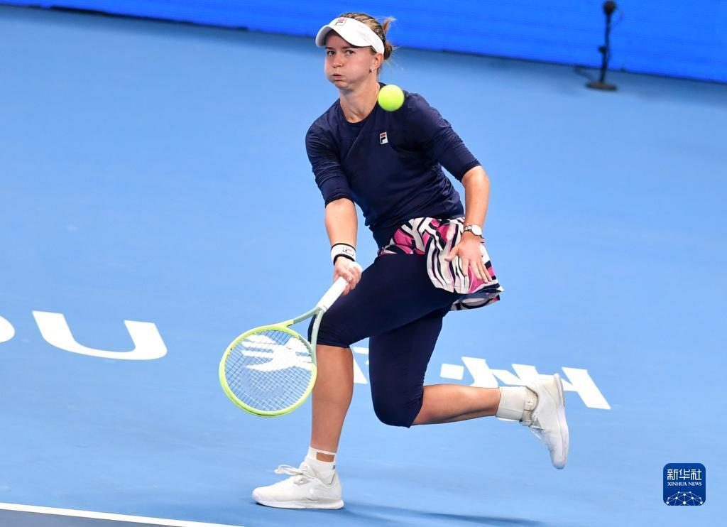 攻势上略胜 攻势上略胜