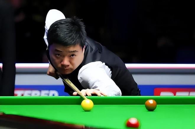 来误导裁判 来误导裁判