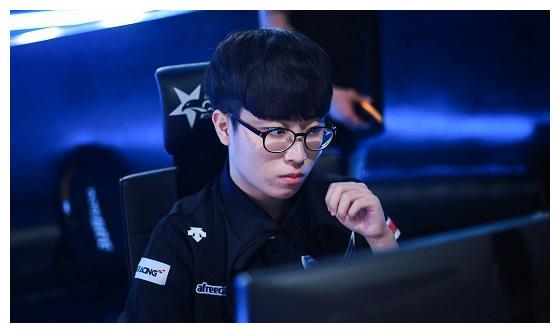 室气氛让比 室气氛让比